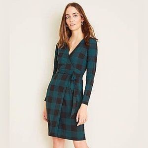 NWT Ann Taylor petite wrap dress Size 10p